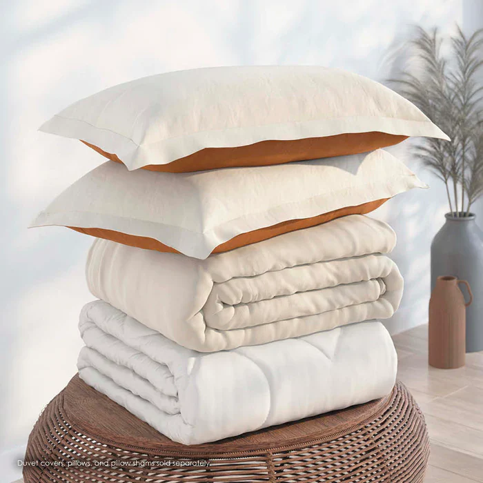 PureCare Soft Touch Duvet Insert - Image 3