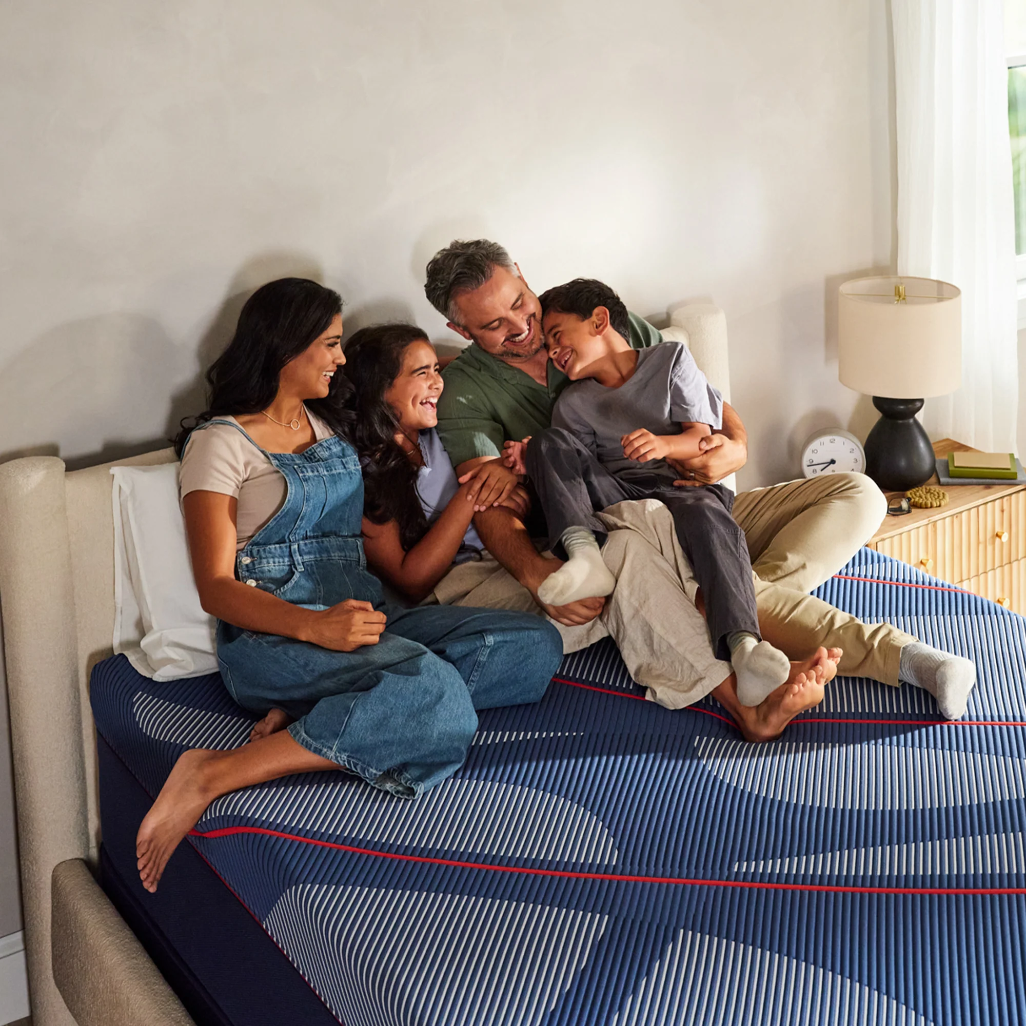 Sealy Posturepedic Elite Albany2 Hybrid Medium Mattress - Image 7